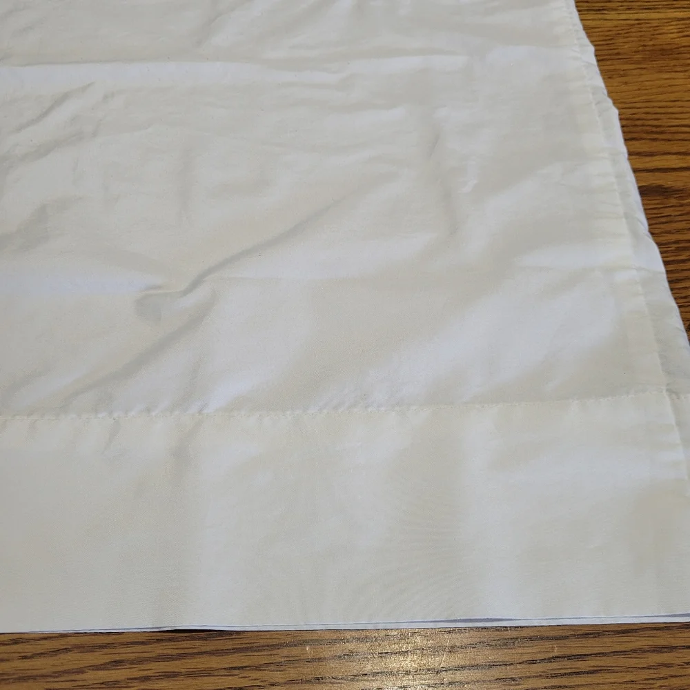 N/A pillow case